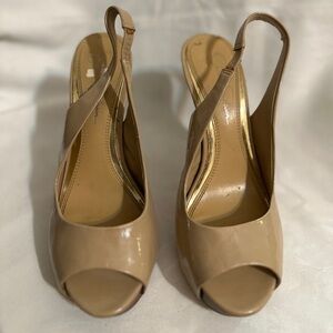 Jessica Simpson Elegant Tan Slingback Heels